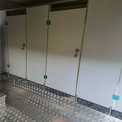 Portátil WC Inodoro Puerta de seguridad Usado Inodoro móvil móvil temporal con accesorios Prefabricado Conjunto transpirable