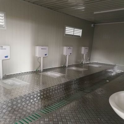 20FT/40FT Skid Portaloo personalizado Toilet portable móvil al aire libre Toilet prefabricado para la promoción de centros comerciales