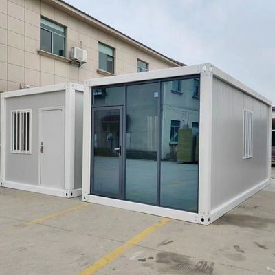 Casa de contenedores con diseño moderno y función a prueba de fuego