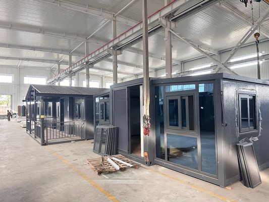 Casa de contenedores plegable móvil pequeña personalizada prefabricada lujosa al aire libre amigable de expansión con estética de granja