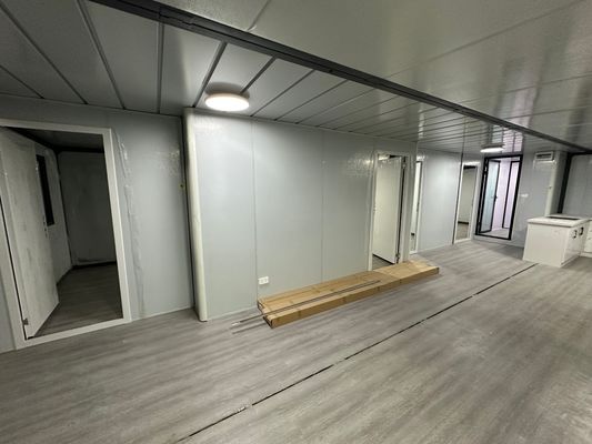 Homes personalizados a prueba de agua a prueba de fuego habitación de envío modular de acero de lujo casa de campo expandible casa de contenedores para su