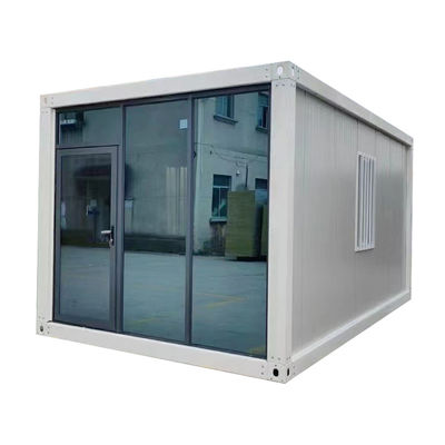 Fácil instalación resistente al agua estable 20 40 pies Panel de sándwich personalizado Casa de contenedores prefabricada con estructura de acero
