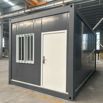 Casa prefabricada moderna Contenedor listo para vivir con 0.6mm Puerta de acero de lujo