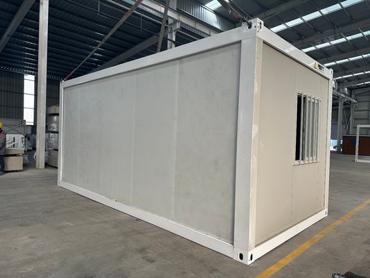 Casas de contenedores prefabricadas asequibles Casas de contenedores portátiles apilables con panel de sándwich EPS Techo y ventana de aluminio