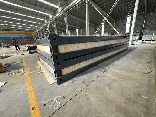 Envío de contenedores Panel de sandwich de estructura de acero galvanizado 40 pies Casas de contenedores móviles prefabricadas para oficinas al aire libre