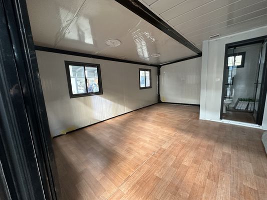 Casas de contenedores expandibles prefabricadas pequeñas y modernas Casas plegables de 20 pies 40 pies Color personalizado