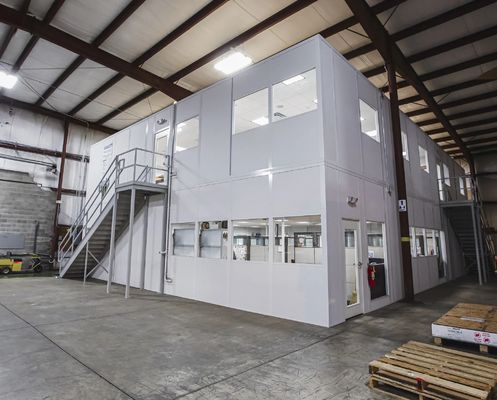 Estilo de diseño contemporáneo Instalación rápida Panel de sándwich de embalaje plano Casa de contenedores prefabricada Casas para hospital