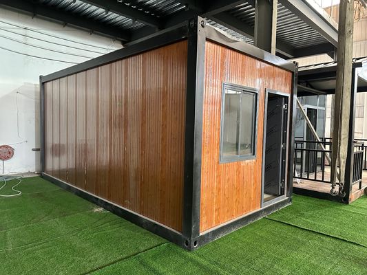 Estilo de diseño contemporáneo Instalación rápida Personalización profesional portátil Casas de contenedores prefabricadas de alta potencia de viento