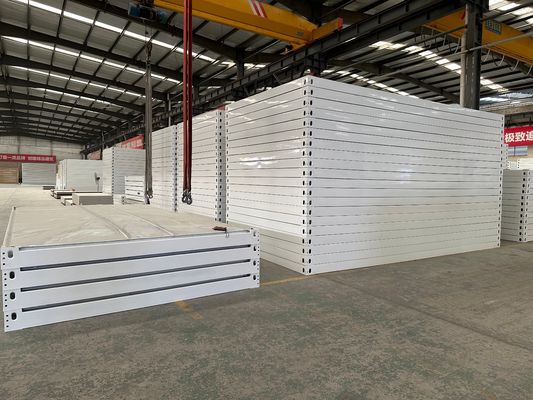 Casa de contenedores de color personalizado Casas a prueba de fuego Casas prefabricadas Flexibles ensamblaje personalización profesional