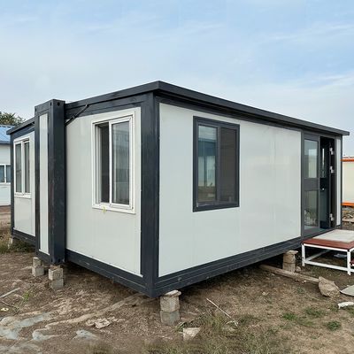 40FT o estilo de diseño contemporáneo personalizado Casa de contenedores expandible con sala de estar desmontable y baño caliente