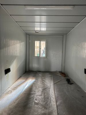 Cuadro de acero fácil de ensamblar 20ft 40ft casas pequeñas sitio de oficinas casas de contenedores con larga vida útil