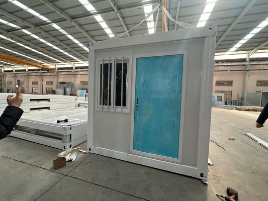 Comodidad plegable Contenedor prefabricado Oficina modular Casa con techo superior a prueba de agua y electricidad estándar local