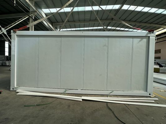 Casa de contenedores de acero plegable con techo impermeable