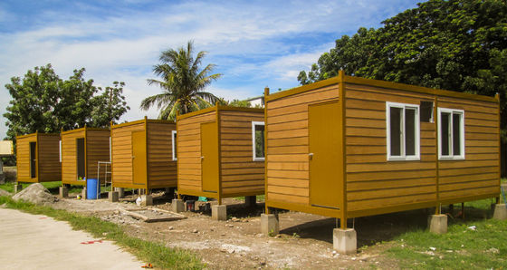 Casa de contenedores con diseño cuadrado personalizado y fácil instalación
