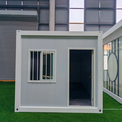 Casa de contenedores desmontable con puerta de seguridad y electricidad estándar local
