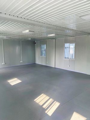 Casa prefabricada rectangular desmontable con material de pared de lana de roca de 50 mm