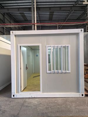 Casa prefabricada rectangular desmontable con material de pared de lana de roca de 50 mm