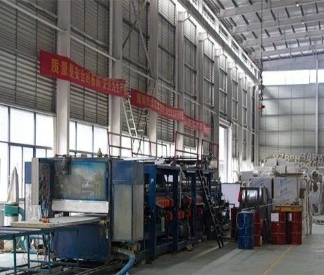 Casa prefabricada Tailandia Estrutura de acero ligero Cuadro 4 dormitorios personalizados para una vida cómoda y moderna