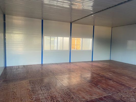 Fácil instalación Casas prefabricadas de 2 pisos con suelo de madera Casas de invernadero Casas de vidrio prefabricadas en Chipre
