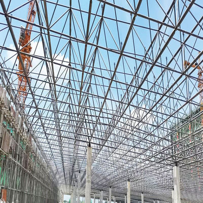 Edificio de almacén prefabricado de acero fácil de instalar por fuente con estructura e instalación de puertas de acero