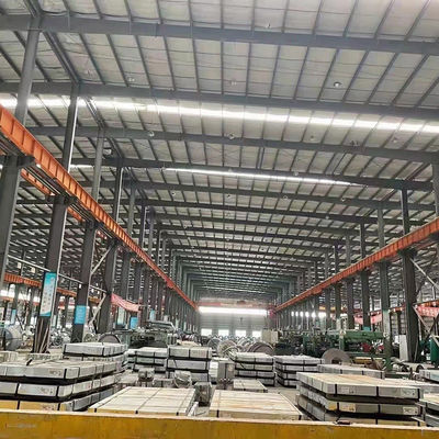 Salón portátil en el exterior, taller de estructura de acero, almacén, la elección ideal para la construcción de gallinero