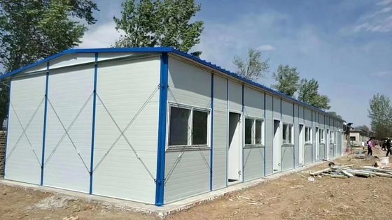 Casa de vidrio prefabricada anticorrosión en estilo de diseño ecléctico para una instalación fácil