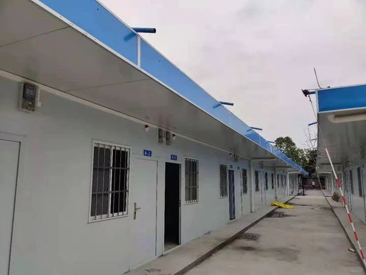Casa prefabricada con estructura de acero ligero