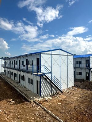 20FT/40FT Casas de paneles de sándwich prefabricadas personalizadas para oficinas de construcción de almacenes de talleres
