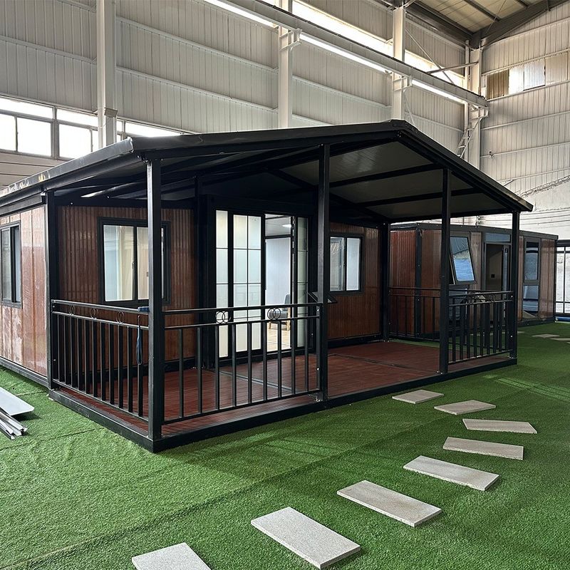 15-30 años de vida útil Color personalizado fácil de instalar Casa de contenedores de expansión Cuadro aislado Prefabricado Casa móvil pequeña