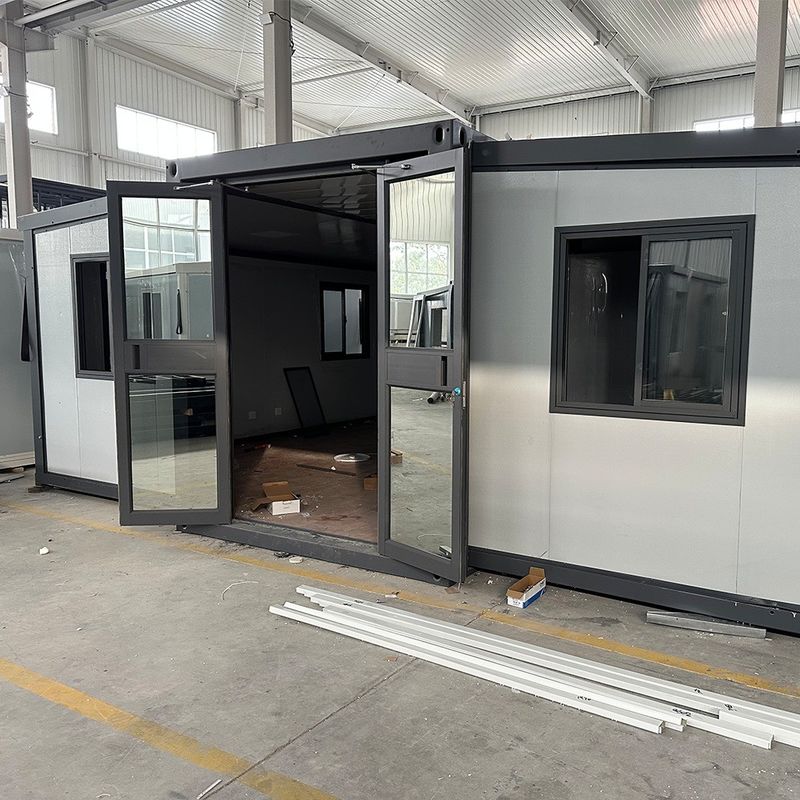 Casa de contenedores expandible Instalación rápida Ventaja de lujo Plegable Panel de sándwich prefabricado con marco modular de acero